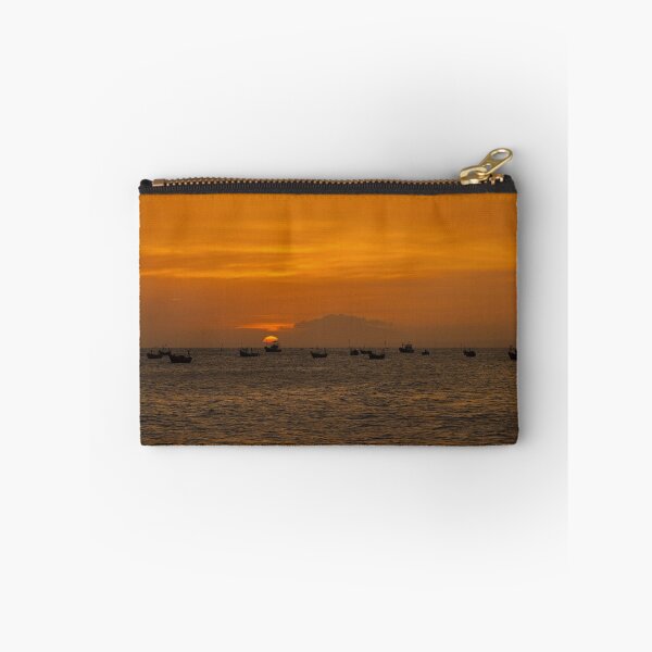 Artikelvorschau, Mui Ne Beach Sonnenuntergang entworfen und verkauft von jojobob.
