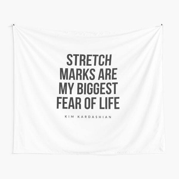 Aperçu de l'œuvre Kim kardashian stretch marks are my biggest fear of life  créée et vendue par Tropical Blood.