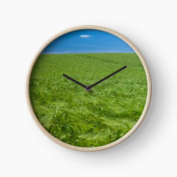 Lonely Cloud Clock