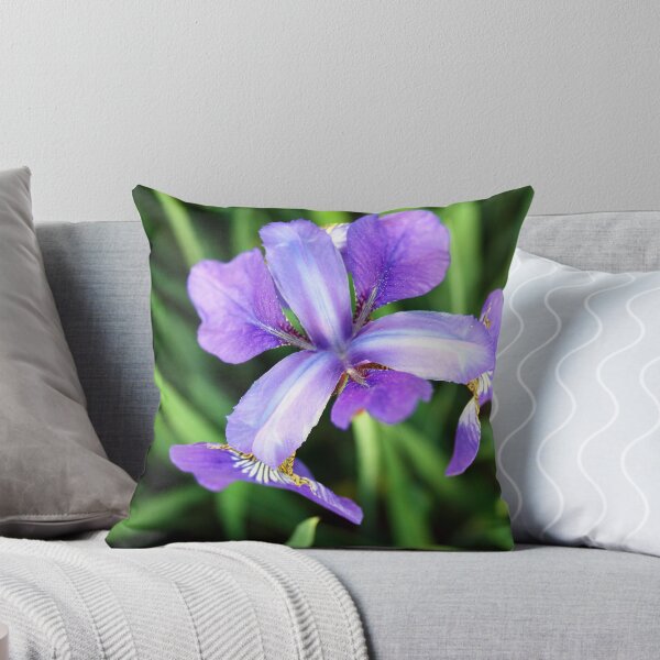 Item preview, Iris designed and sold by Janet Gosselin.