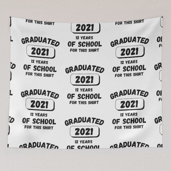 Aperçu de l'œuvre Diplôme de 12e année 2021 créée et vendue par SportyDogShop.