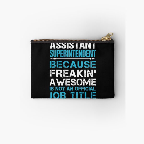 Artikelvorschau, Assistent Superintendent T-Shirt - Freaking Awesome Geschenkartikel T-Shirt entworfen und verkauft von hautalachante.