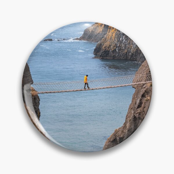 Artikelvorschau, Braving Heights: Reise durch Carrick-a-Rede entworfen und verkauft von MilesRite.