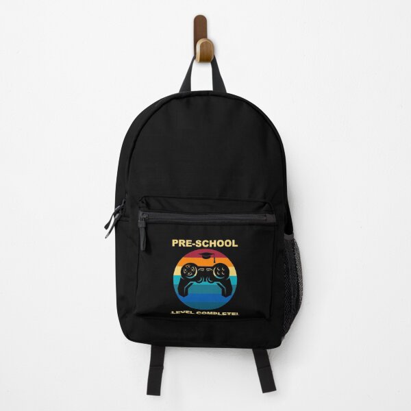Artikelvorschau, Pre-School Level Komplette Abschluss Video Gamer Vorschule T-Shirt entworfen und verkauft von Spaceshipsells.
