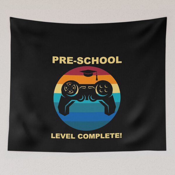 Artikelvorschau, Pre-School Level Komplette Abschluss Video Gamer Vorschule T-Shirt entworfen und verkauft von Spaceshipsells.