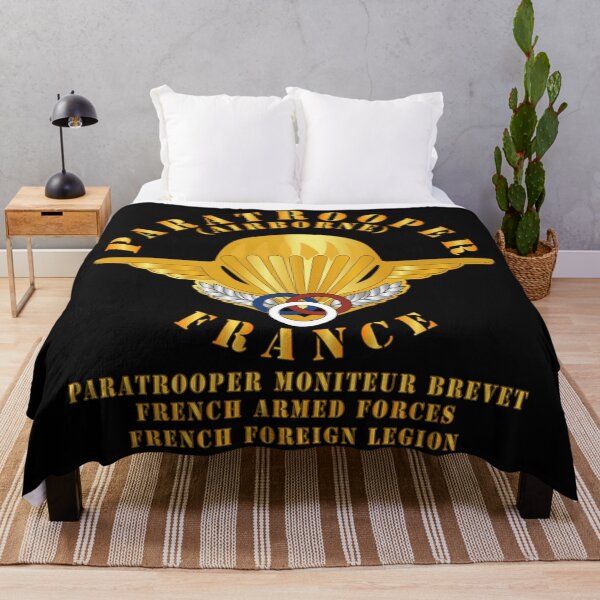 Aperçu de l'œuvre France - Aéroporté - Parachutiste Moniteur Brevet créée et vendue par Military Insignia Products.