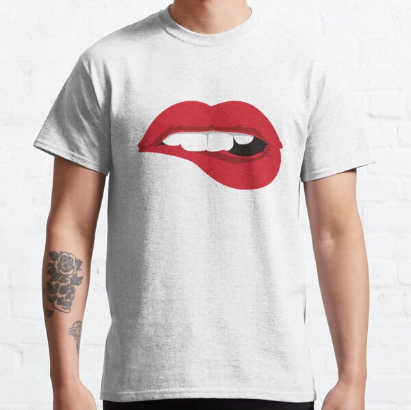 Kiss Me Saints lip T-Shirt