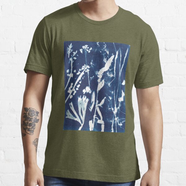 Compare prices for LV Leaf Discharge T-Shirt (1A7X2Z) in official