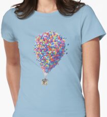 OBEN Tailliertes T-Shirt für Frauen