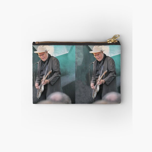Item preview, r2834/ Finition 2021 - 5  " Chanteur de Légende " Guitariste dans l'Ame " - 2018 -  fz 2000   (c)(h) Olavia-Olao Okaio Créations designed and sold by o.okaïo.