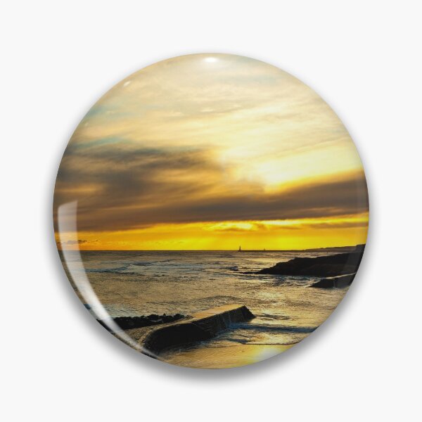 Artikelvorschau, Cullercoats Bay Dawn entworfen und verkauft von Violaman.