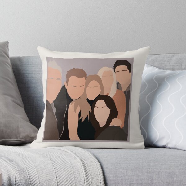 CAST SELFIE <3 Throw Pillow