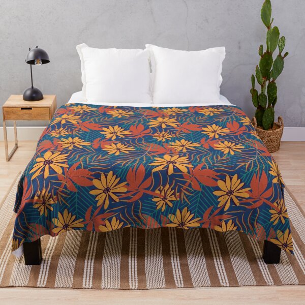 Artikelvorschau, Summer Floral Patterns : Get Ready for Summer with Stylish Floral Designs! entworfen und verkauft von ArthurYosh.