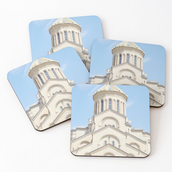 Artikelvorschau, Sameba Dreifaltigkeitskirche in Tiflis entworfen und verkauft von Sailingstone Travel.