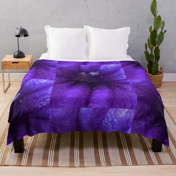 Aperçu de l'œuvre Fleur mauve créée et vendue par Amospicazo.