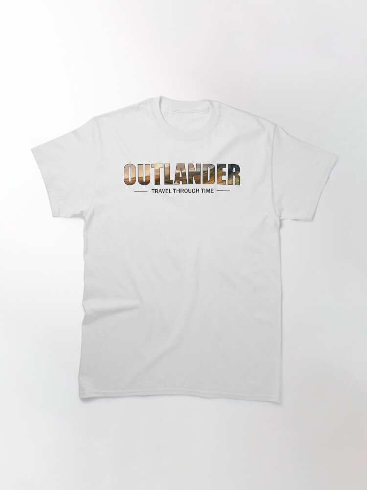 Aperçu 3 sur 7. T-shirt classique avec l'œuvre OUTLANDER - Travel Through time créée et vendue par OutlanderAddict.