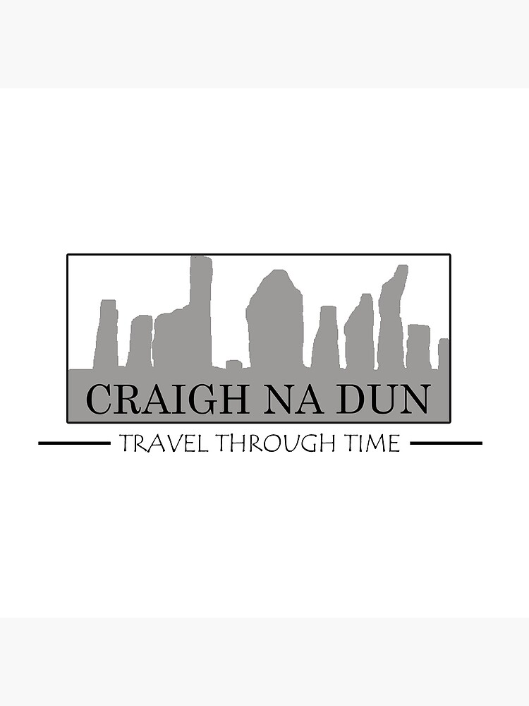 Aperçu 2 sur 2. Sac fourre-tout avec l'œuvre Outlander, Craigh Na Dun, Travel through Time créée et vendue par OutlanderAddict.