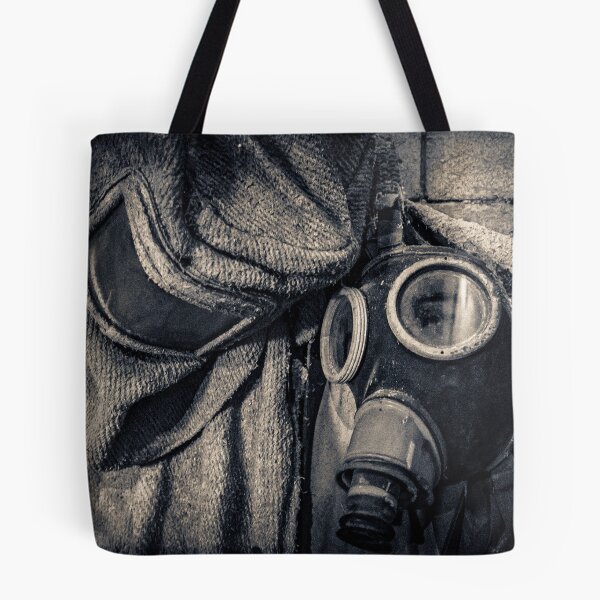 Artikelvorschau, protective suit with gas mask entworfen und verkauft von novopics.