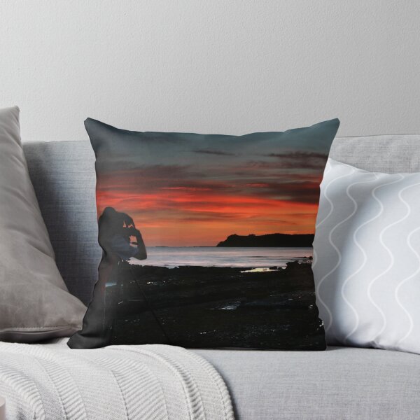 Artikelvorschau, Stanmore Bay Sonnenaufgang entworfen und verkauft von Rikko.
