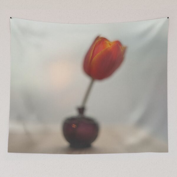 Artikelvorschau, Eine Tulpen-Unschärfe-Fantasie entworfen und verkauft von tuzlay.