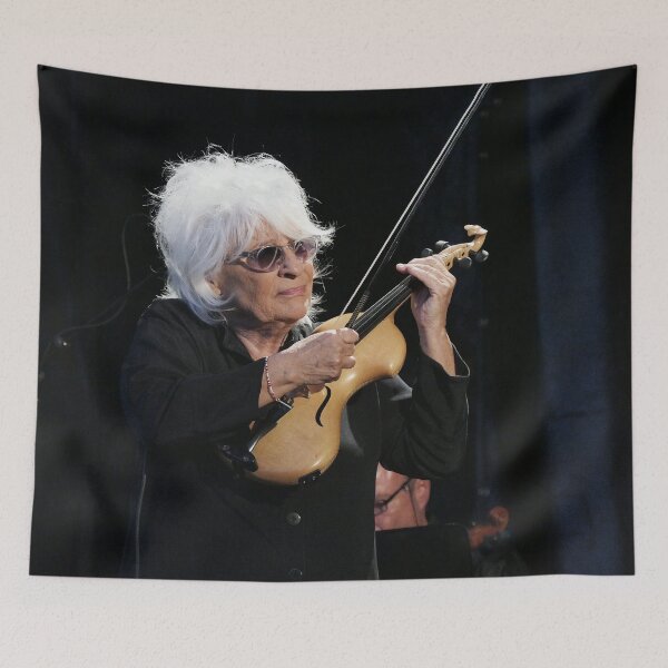 Aperçu de l'œuvre r2847/ Finition 2021 - 3 - Chanteuse de Légende " Violon dans l'Ame " - 2017 - fz 2000 (c)(h) Olavia-Olao Okaio Créations créée et vendue par o.okaïo.