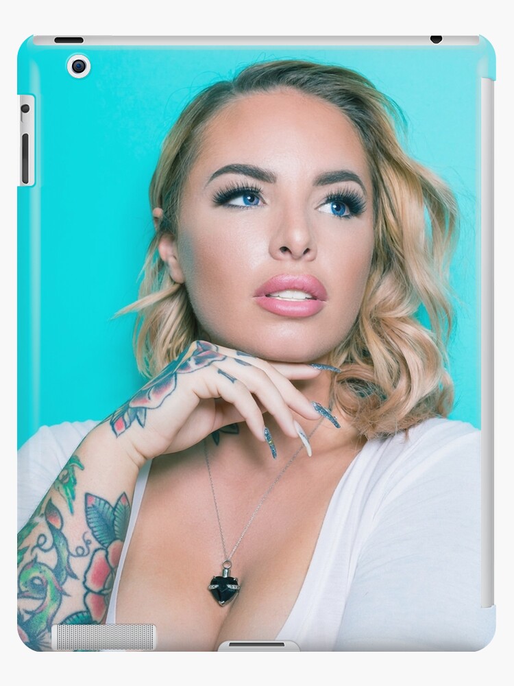 Christy Mack S Instagram Twitter And Facebook On Idcrawl