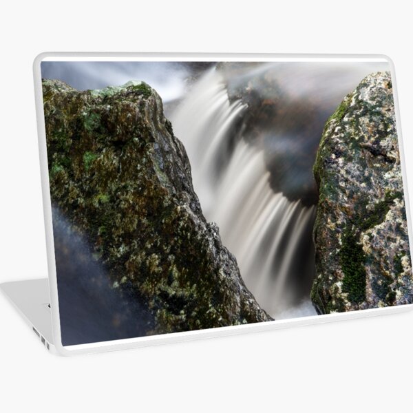 Cascade at Snug Falls Laptop Skin