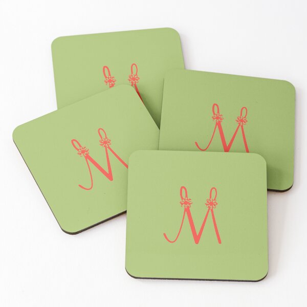 Artikelvorschau, Florales Anfangsmonogramm M entworfen und verkauft von Creative-draw.
