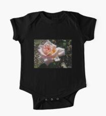Pastell Rose Kurzärmeliger Einteiler