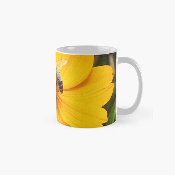 Flowers in nature, full colors Classic Mug
