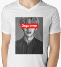 Hyungwon Men's V-Neck T-Shirt