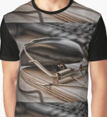 Dumb Mouse Graphic T-Shirt
