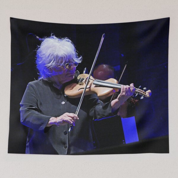 Aperçu de l'œuvre r2852/ Finition 2021 - 8 - Chanteuse de Légende " Dans l'Ambiance du Violon " - 2017 - fz 2000 (c)(h) Olavia-Olao Okaio Créations créée et vendue par o.okaïo.