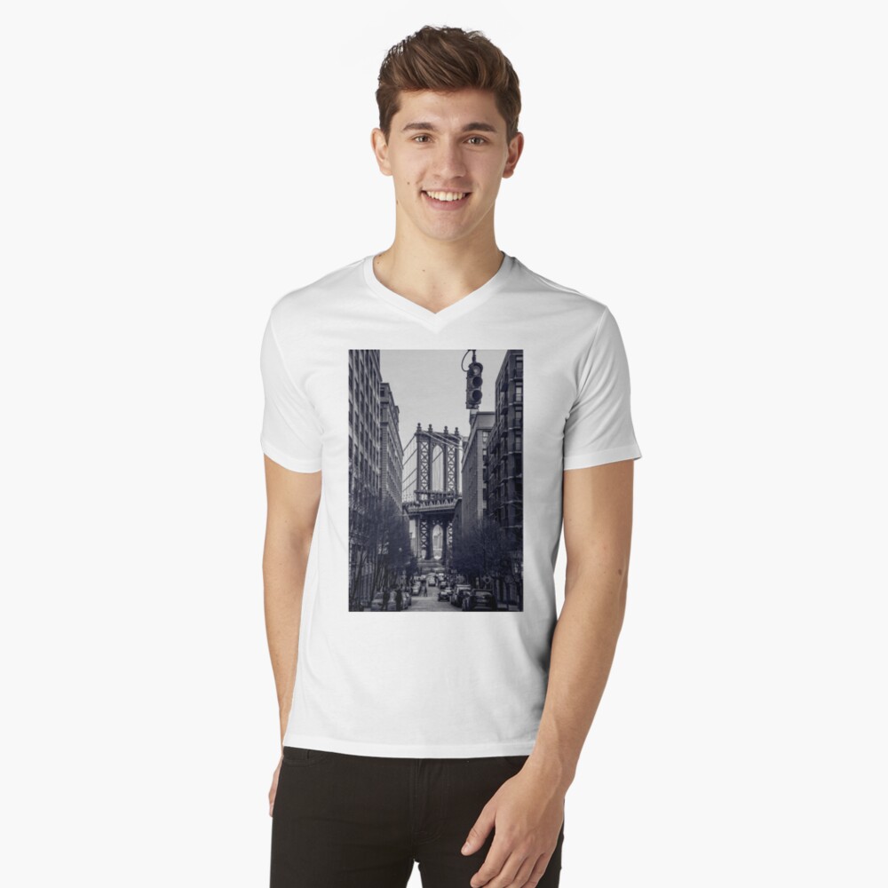 Artikel-Vorschau von T-Shirt mit V-Ausschnitt, designt und verkauft von howieyagaloo.