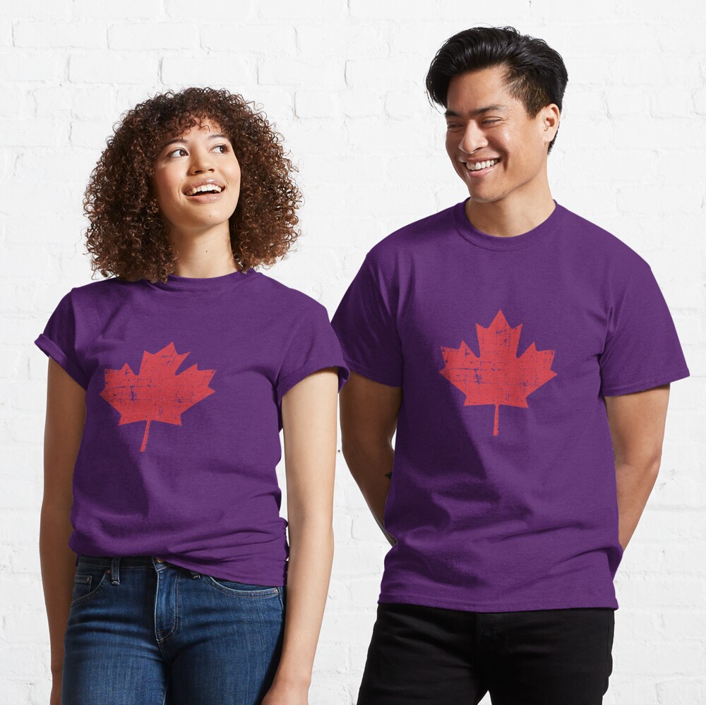 Disover Vintage Retro Canadian Maple Leaf Canada Day T-shirt Classic T-Shirt