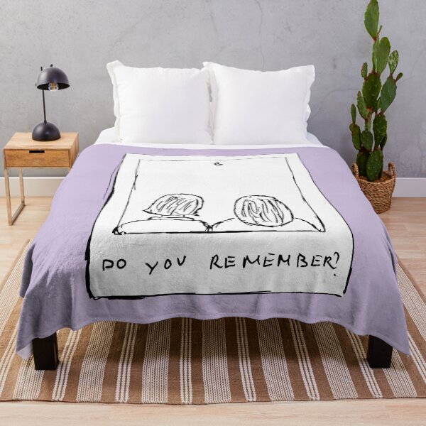 Aperçu de l'œuvre Do You Remember Tshirt créée et vendue par prosellerdesign.