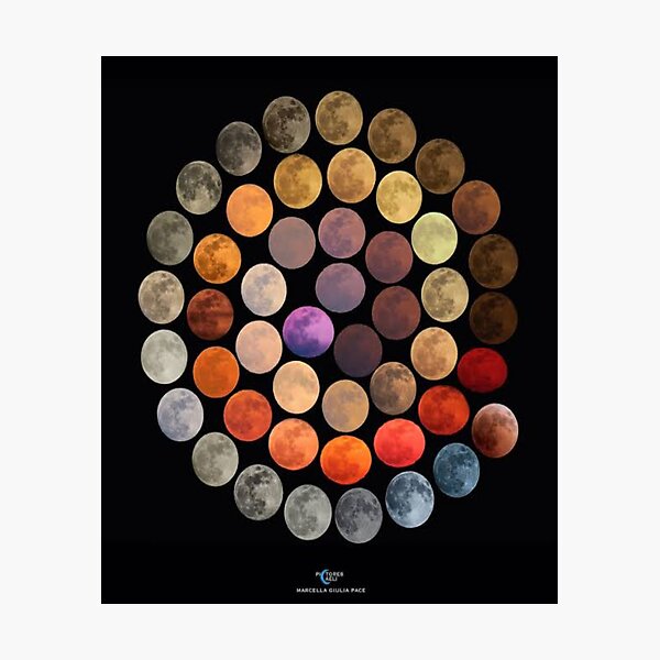 Real colors of the moon Photographic Print