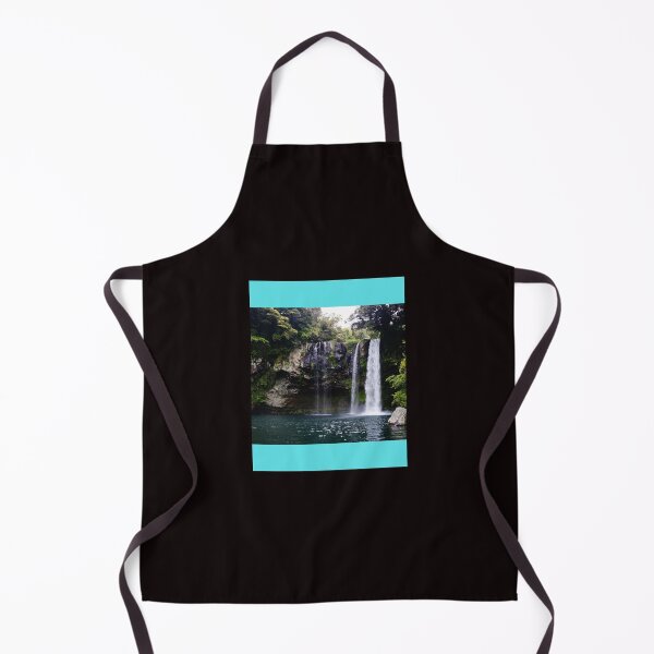 Artikelvorschau, Wasserfall, Pool entworfen und verkauft von Helen Enchanted Designs .