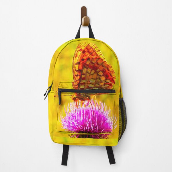 Artikelvorschau, Schmetterling auf einer Blume entworfen und verkauft von AnnoyedMouse.