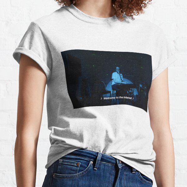 bo welcomes you to the internet Classic T-Shirt