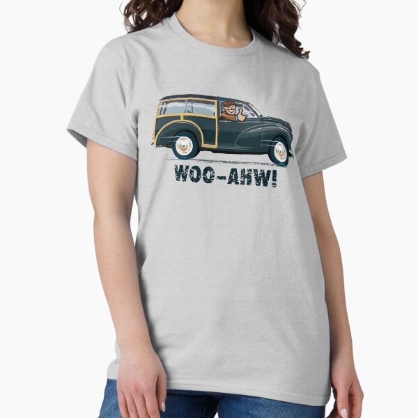 Black Morris Minor Traveller with twin carbs! WOO-AHW! Classic T-Shirt