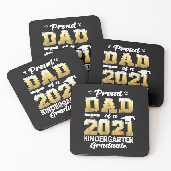 Artikelvorschau, Proud Dad of a 2021 Kindergarten Graduate T-Shirt entworfen und verkauft von Connect-Sparkta.