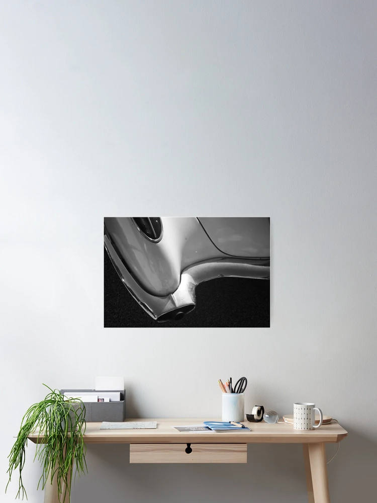 Aperçu 2 sur 3. Poster avec l'œuvre Courbes créée et vendue par mattmangrease.