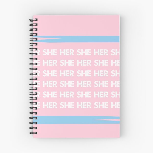 Aperçu de l'œuvre Trans mtf Pronoms: She Her (rayure) créée et vendue par justjakk.