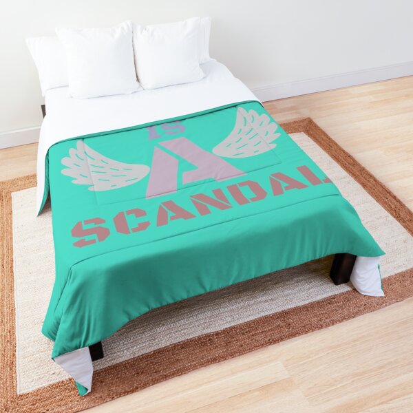 My existence is a scandal Comforter