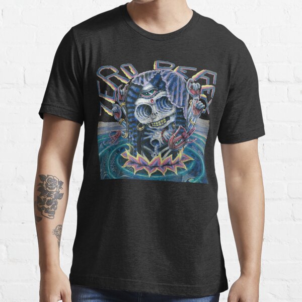 Zero Defex Caught in a Reflection Essential T-Shirt
