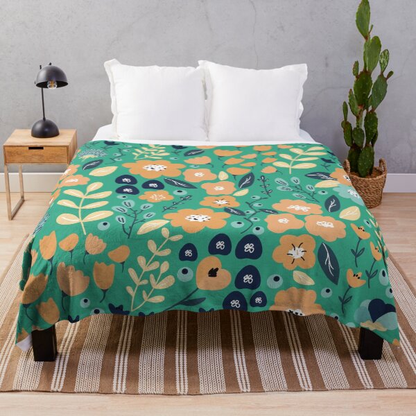 Aperçu de l'œuvre Ditsy Florals in Green and Orange créée et vendue par meggydesigns.