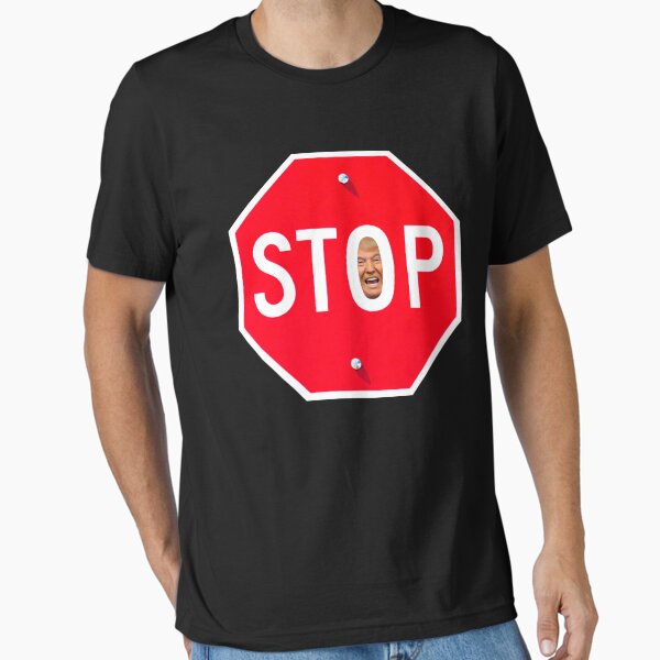 Vista previa del artículo con la obra «STOP TRUMP», diseñado y vendido por FREE T-Shirts.
