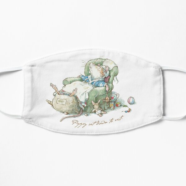 Brambly Hedge - Poppy sat down to rest Flat Mask