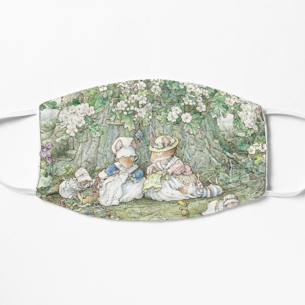 Brambly Hedge - Hawthorn blossom and babies Flat Mask